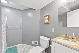 2682 Guthrie Ave N, Oakdale, MN 55128 - Photo 30