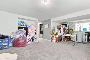 2682 Guthrie Ave N, Oakdale, MN 55128 - Photo 28