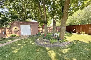 104 Cedar Point, Redwood Falls, MN 56283 - Photo 10