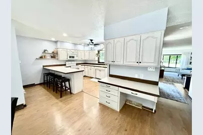 104 Cedar Point, Redwood Falls, MN 56283 - Photo 26