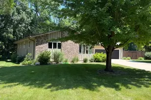 104 Cedar Point, Redwood Falls, MN 56283 - Photo 4