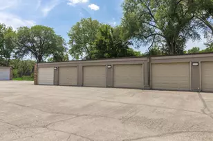 4648 Cedar Lk Rd S, Saint Louis Park, MN 55416 - Photo 30