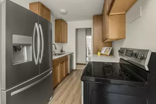 4648 Cedar Lk Rd S, Saint Louis Park, MN 55416 - Photo 14