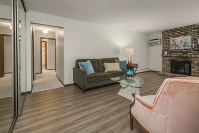 4648 Cedar Lake Road S #3, Saint Louis Park, MN 55416 - Photo 2