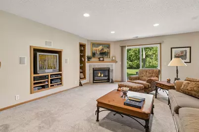 13323 Glenhaven Court, Apple Valley, MN 55124 - Photo 6