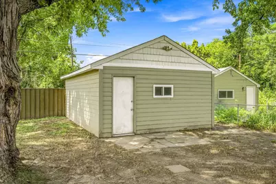 285 Hazelwood Street, Saint Paul, MN 55106 - Photo 24