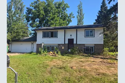 6908 64th Avenue N, Brooklyn Park, MN 55428 - Photo 1