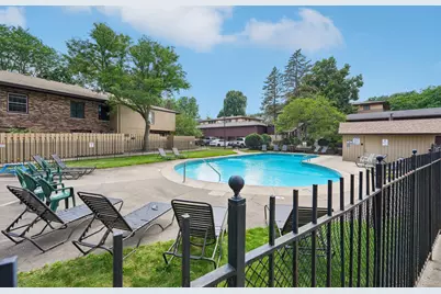 2411 Unity Avenue N, Golden Valley, MN 55422 - Photo 28