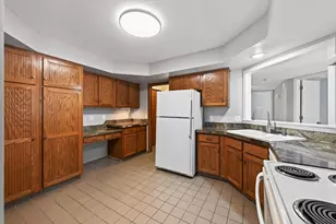 3020 St Albans Mill Rd, Hopkins, MN 55305 - Photo 8