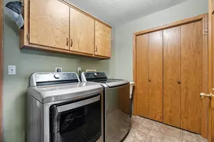 6427 Deerwood Ln, Lino Lakes, MN 55014 - Photo 32