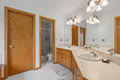 6427 Deerwood Lane, Lino Lakes, MN 55014 - Photo 18