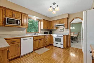 6427 Deerwood Ln, Lino Lakes, MN 55014 - Photo 6
