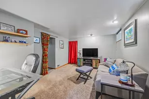 4641 Oakland Ave, Minneapolis, MN 55407 - Photo 14