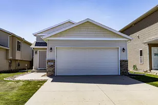 4017 9th St S, Moorhead, MN 56560 - Photo 2