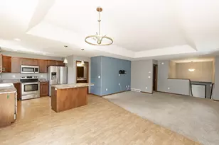 4017 9th St S, Moorhead, MN 56560 - Photo 18