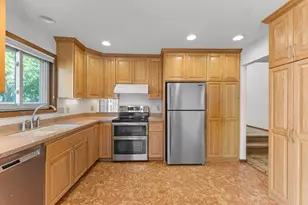 1810 Howell Street N, Falcon Heights, MN 55113 - Photo 34