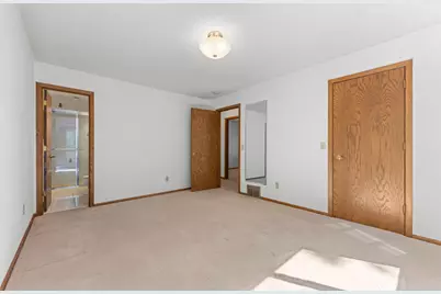 1810 Howell Street N, Falcon Heights, MN 55113 - Photo 36