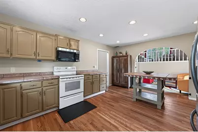 7640 Douglas Drive N, Brooklyn Park, MN 55443 - Photo 18