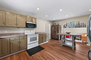 7640 Douglas Dr N, Brooklyn Park, MN 55443 - Photo 18