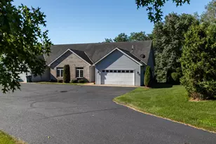 34524 Hillcrest Rd, Motley, MN 56466 - Photo 4