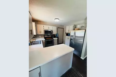 801 NE 2nd Avenue, Saint Joseph, MN 56374 - Photo 10