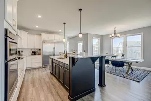 5204 Porchlight Bay, Woodbury, MN 55129 - Photo 18