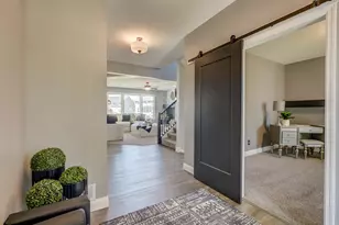 5204 Porchlight Bay, Woodbury, MN 55129 - Photo 42