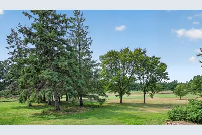 1100 Montana Avenue W, Saint Paul, MN 55108 - Photo 4