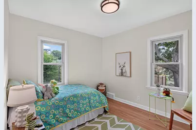 1100 Montana Avenue W, Saint Paul, MN 55108 - Photo 18