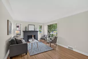1100 Montana Ave W, Saint Paul, MN 55108 - Photo 6