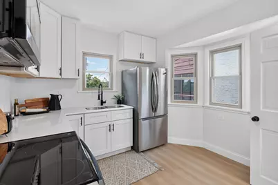 1100 Montana Avenue W, Saint Paul, MN 55108 - Photo 12