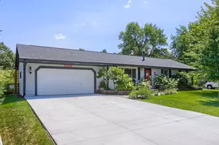 12255 Magnolia St NW, Coon Rapids, MN 55448 - Photo 2
