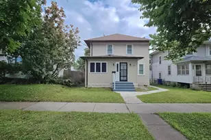 1124 Jessamine Ave E, Saint Paul, MN 55106 - Photo 2