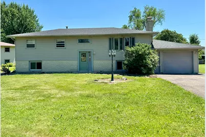 1173 174th Avenue, New Richmond, WI 54017 - Photo 2