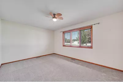 241 Tuttle Drive, Hastings, MN 55033 - Photo 18