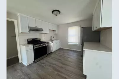 989 Marion Street, Saint Paul, MN 55117 - Photo 10