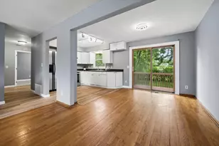 1613 Lyn-Curve Ave N, Minneapolis, MN 55411 - Photo 12