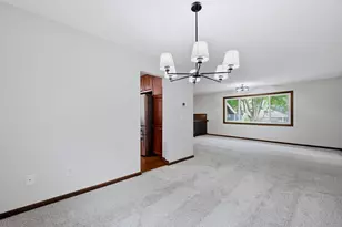 14308 Wedgeway Ct, Eden Prairie, MN 55346 - Photo 4
