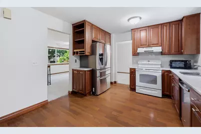 14308 Wedgeway Court, Eden Prairie, MN 55346 - Photo 6