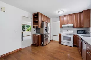 14308 Wedgeway Ct, Eden Prairie, MN 55346 - Photo 6
