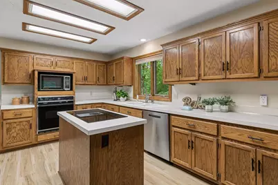 13673 Duluth Drive, Apple Valley, MN 55124 - Photo 16