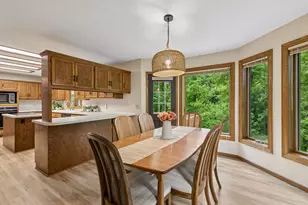 13673 Duluth Dr, Apple Valley, MN 55124 - Photo 16