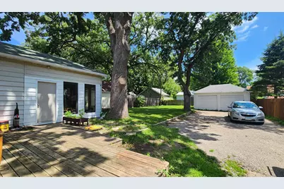418 11th Avenue SE, Rochester, MN 55904 - Photo 2