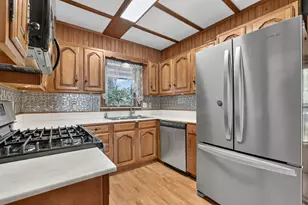 314 Arnold St, West Concord, MN 55985 - Photo 8