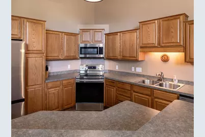 15329 Wilderness Ridge Road NW, Prior Lake, MN 55372 - Photo 6