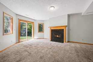 3850 Jamestown Curve, Woodbury, MN 55129 - Photo 10