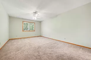 3850 Jamestown Curve, Woodbury, MN 55129 - Photo 18