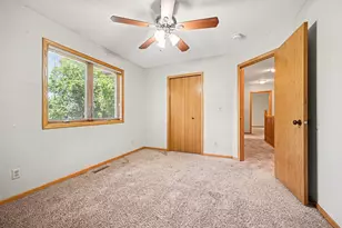 3850 Jamestown Curve, Woodbury, MN 55129 - Photo 24