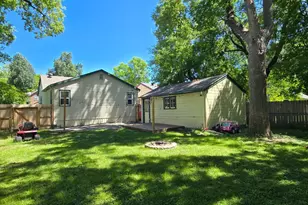 207 14th St S, Moorhead, MN 56560 - Photo 8
