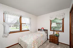 5565 Howards Point Rd, Excelsior, MN 55331 - Photo 16